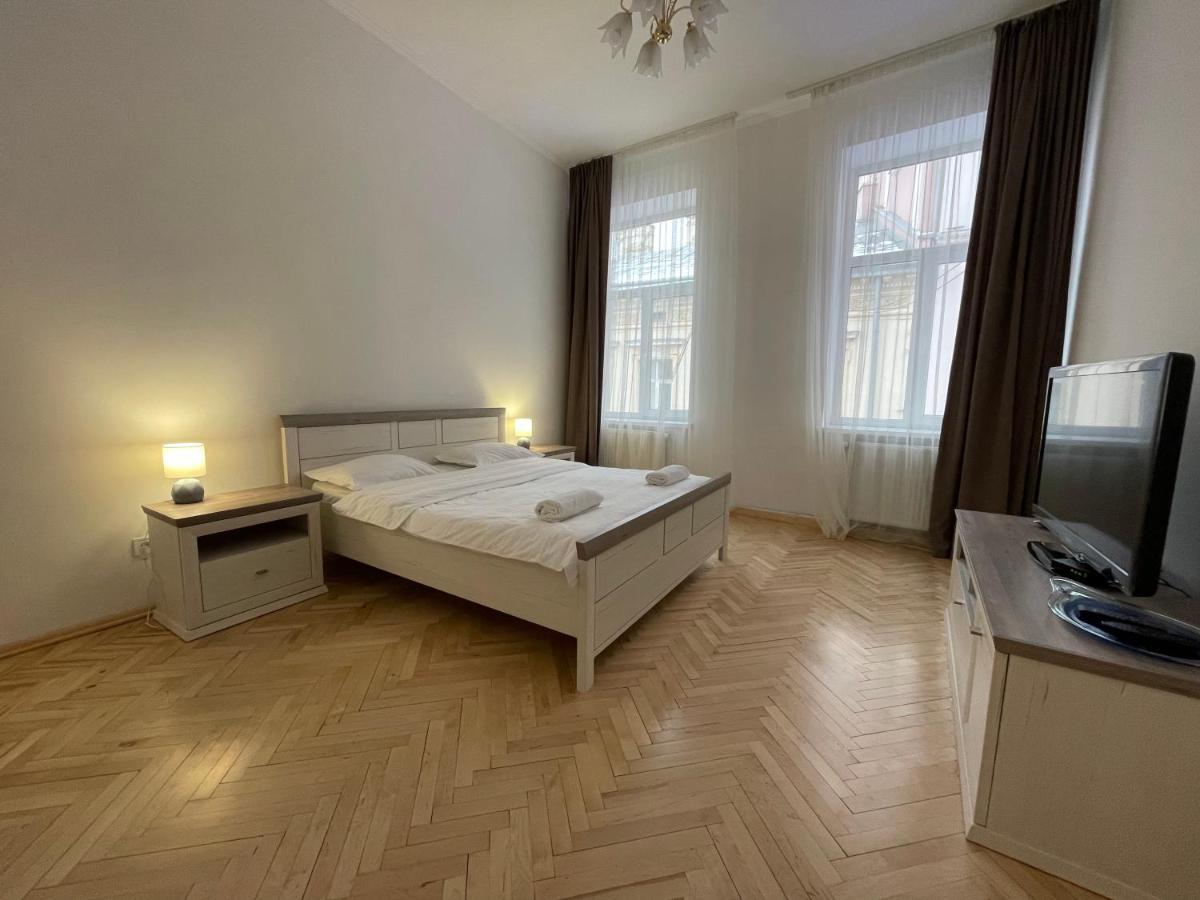 Avangard Kryva Lypa 3 Apart Lviv Exterior foto